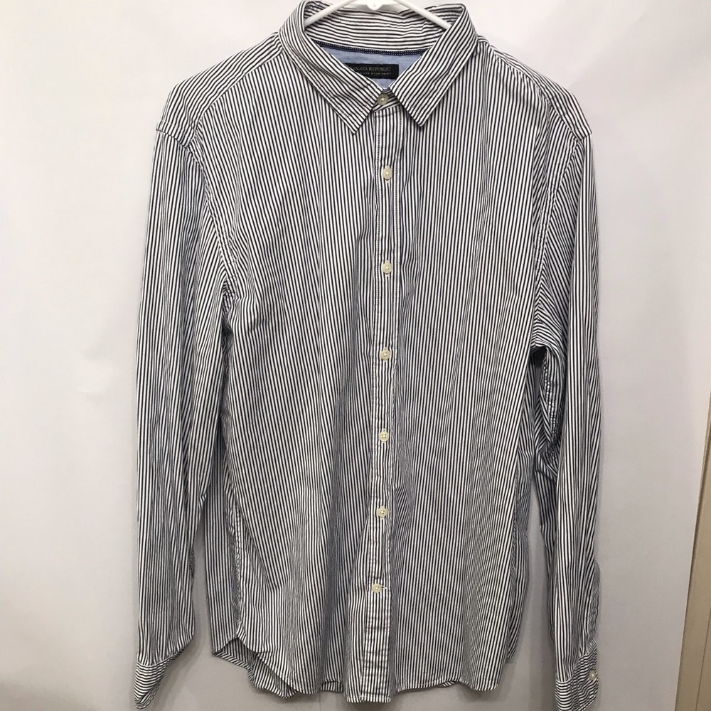 Banana Republic LARGE